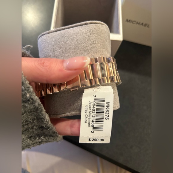 Michael Kors Ritz Rose Gold-Tone Watch - Picture 4 of 7